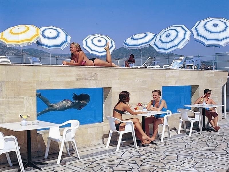 Surtel Hotel كوشاداسيه المظهر الخارجي الصورة