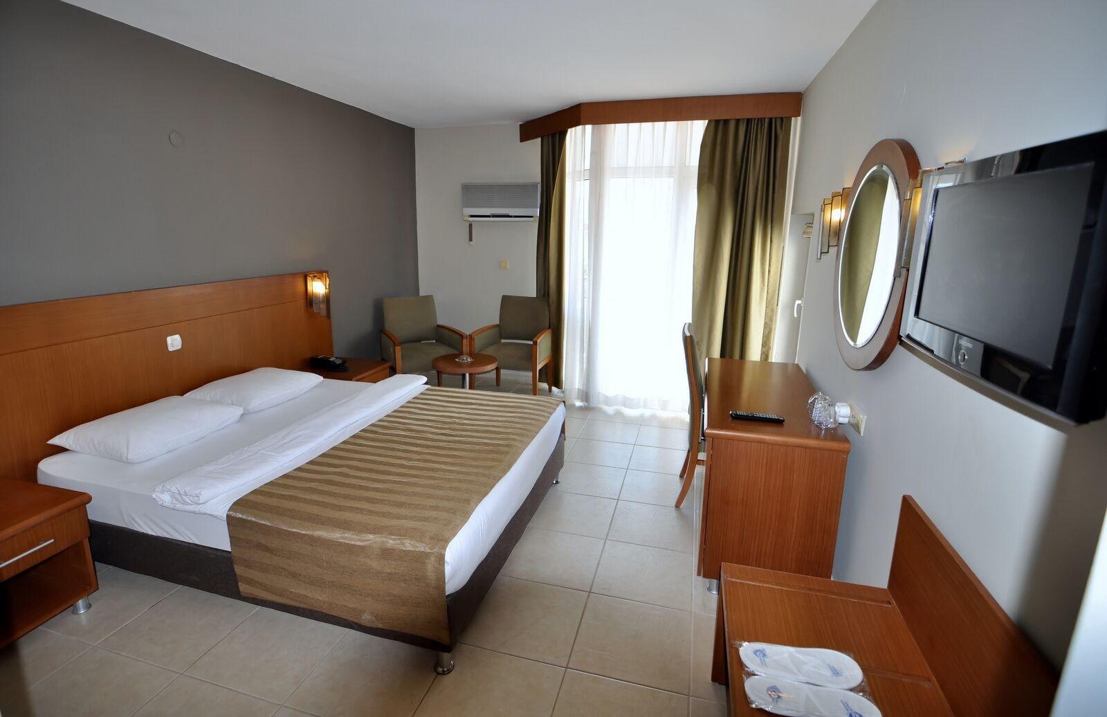 Surtel Hotel كوشاداسيه المظهر الخارجي الصورة