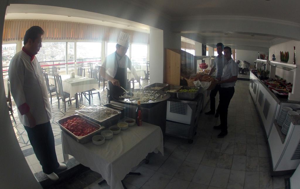 Surtel Hotel كوشاداسيه المظهر الخارجي الصورة