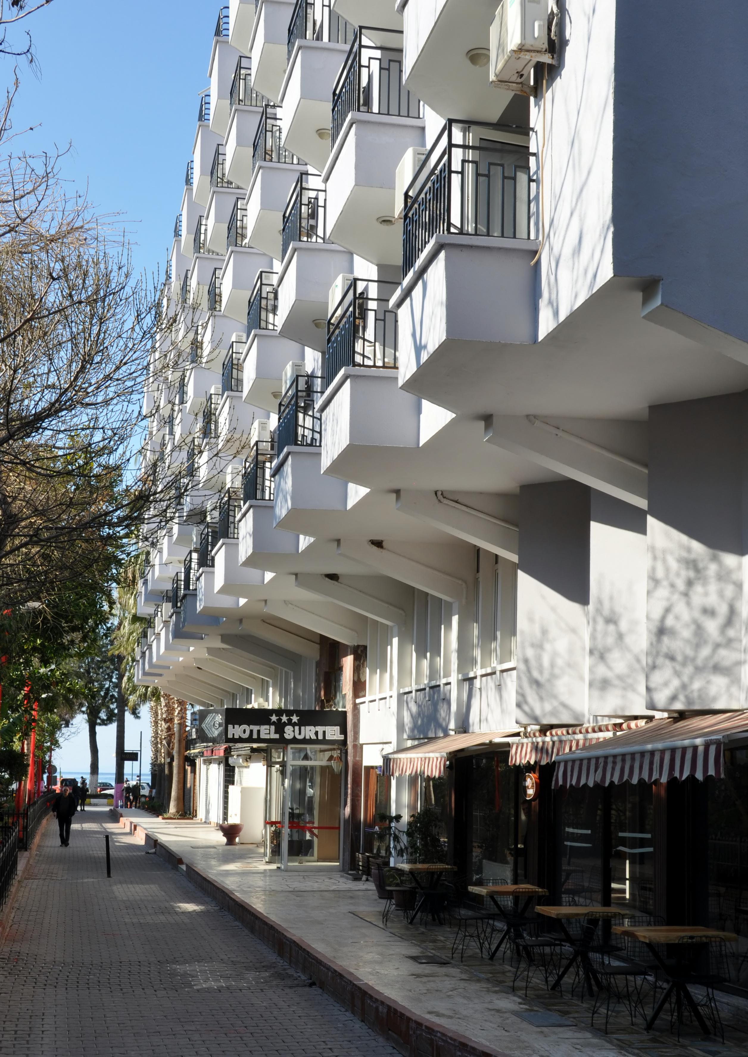 Surtel Hotel كوشاداسيه المظهر الخارجي الصورة