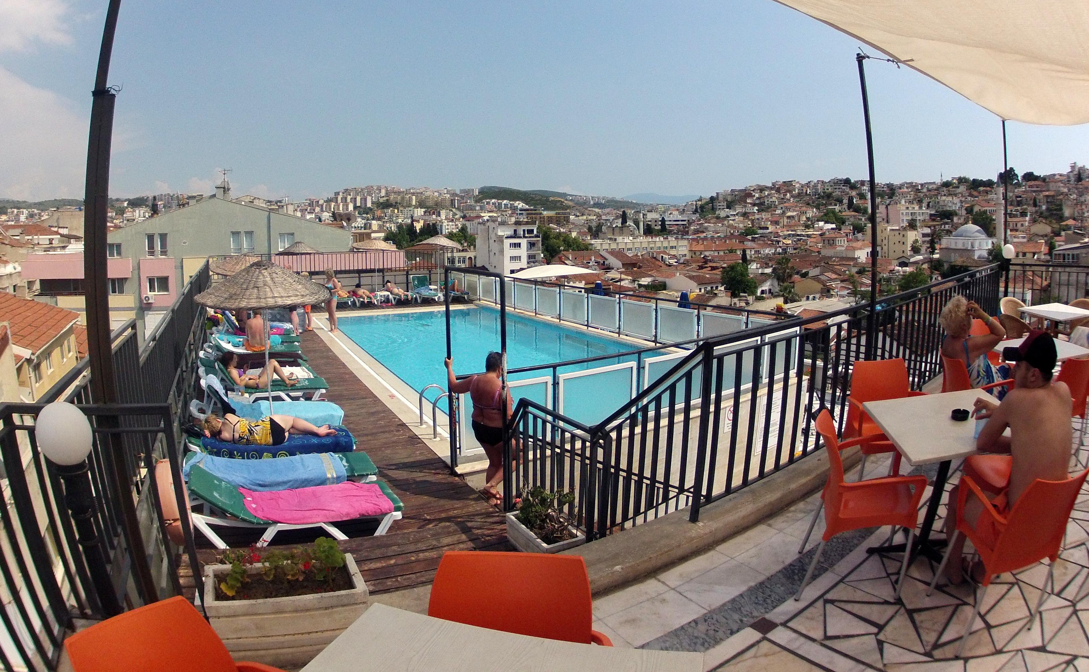 Surtel Hotel كوشاداسيه المظهر الخارجي الصورة