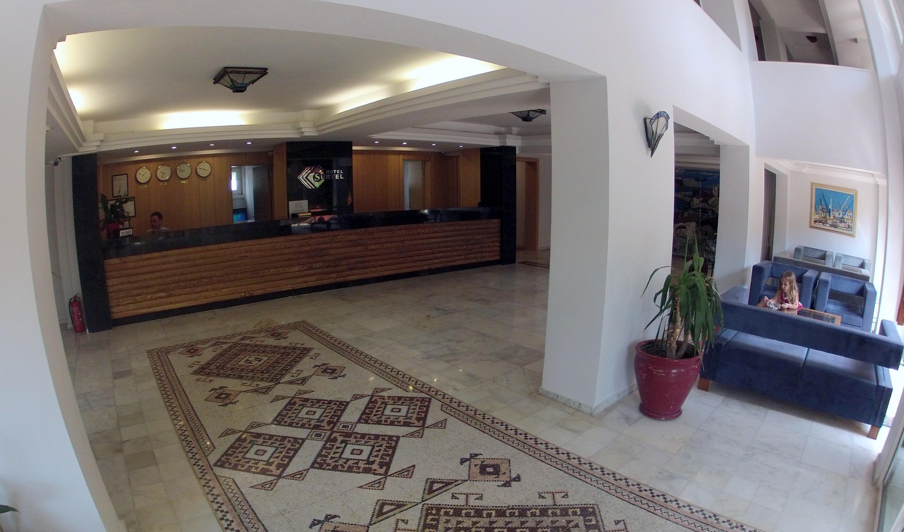 Surtel Hotel كوشاداسيه المظهر الخارجي الصورة