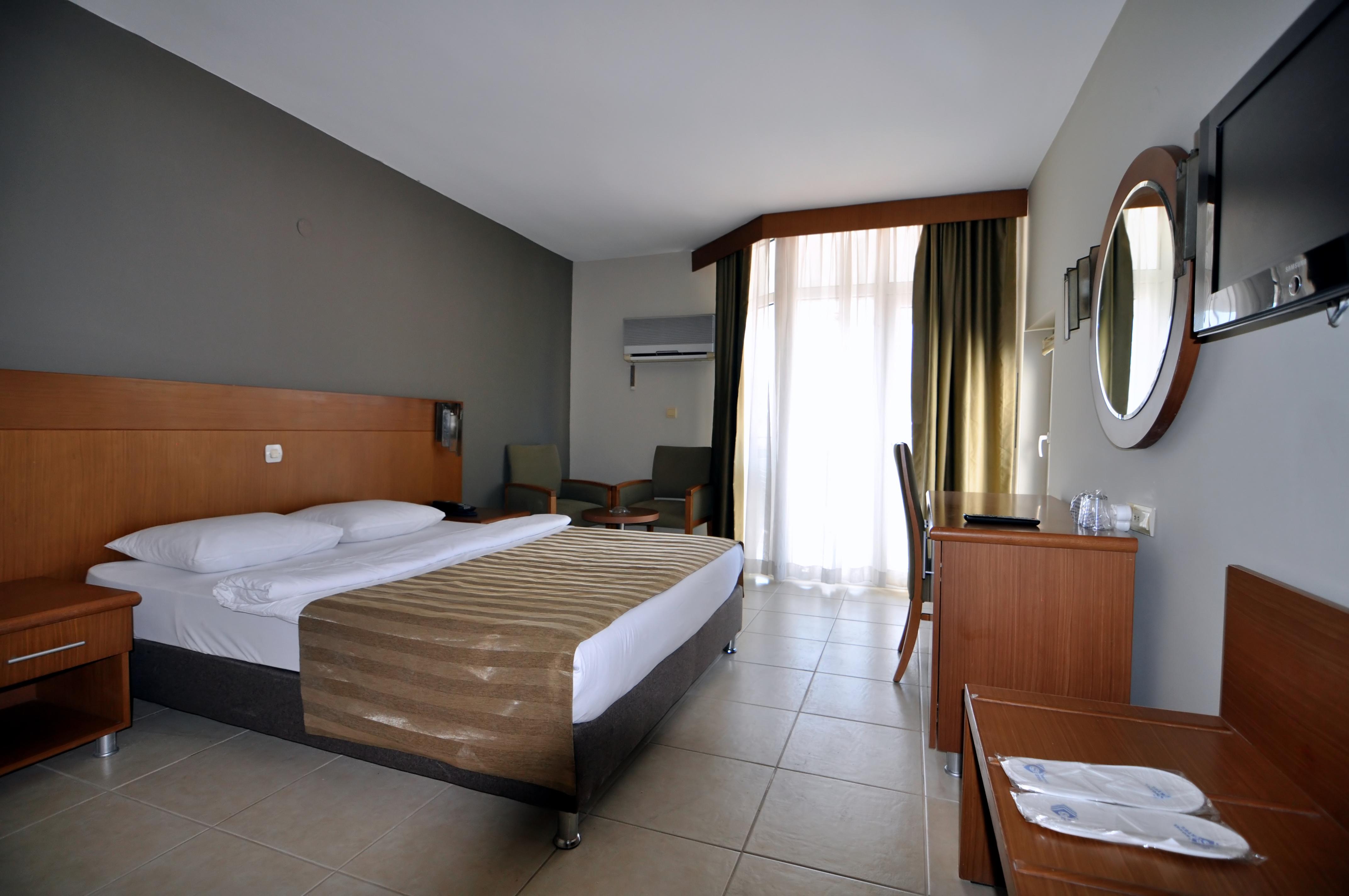 Surtel Hotel كوشاداسيه المظهر الخارجي الصورة