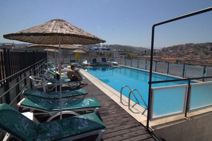 Surtel Hotel كوشاداسيه المظهر الخارجي الصورة