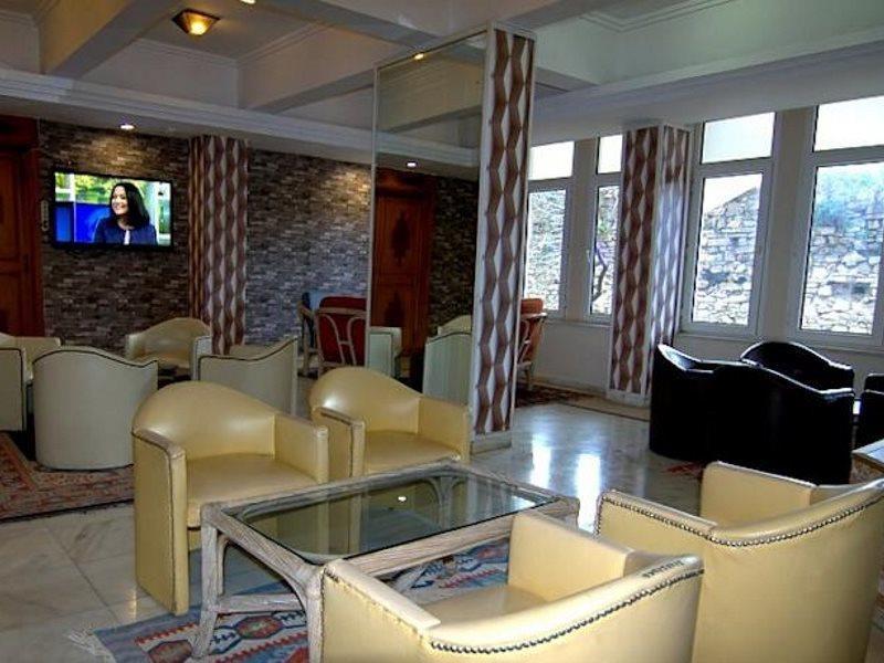 Surtel Hotel كوشاداسيه المظهر الخارجي الصورة