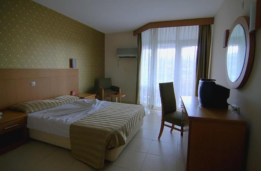 Surtel Hotel كوشاداسيه المظهر الخارجي الصورة